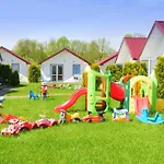 Hébergement de vacances Koral Klimatyzacja-ogrzewanie Mega Place Zabaw Swietlica